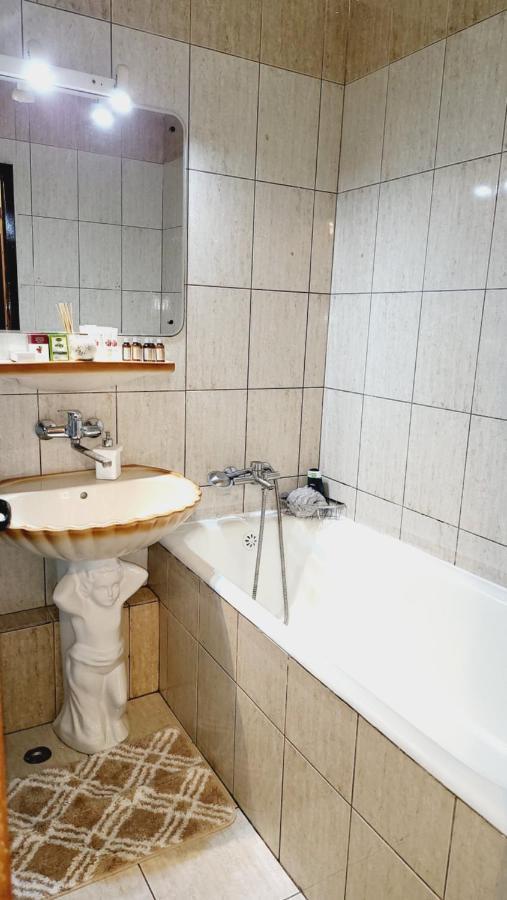 Lacul Tei Garden View ApartHotel Bucureşti Exterior foto